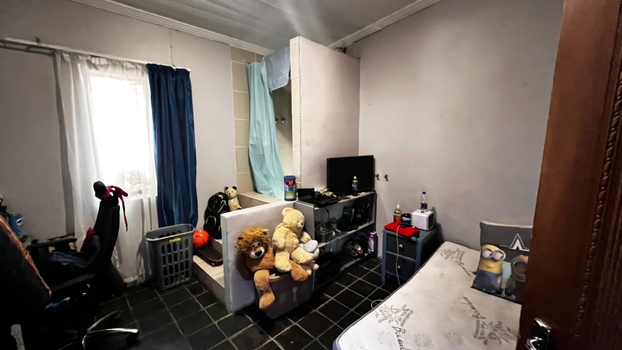 9 Bedroom Property for Sale in Waverley Free State